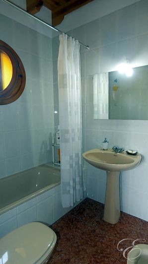 Image No.13-4 Bed Property for sale