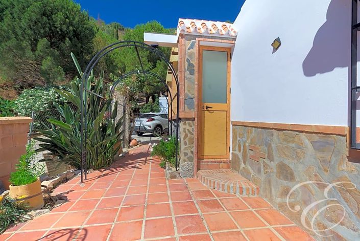 Image No.8-Propriété de 3 chambres à vendre à Sayalonga