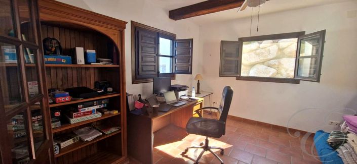 Image No.9-Propriété de 5 chambres à vendre à Vélez-Málaga