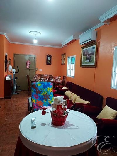 Image No.11-3 Bed Property for sale