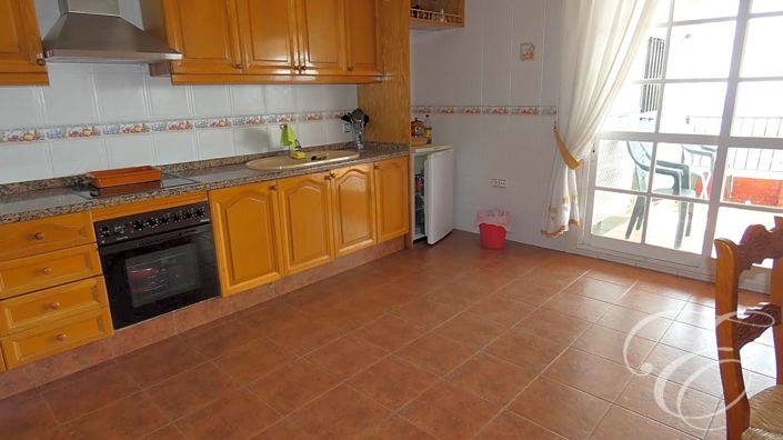 Image No.5-Propriété de 4 chambres à vendre à Periana