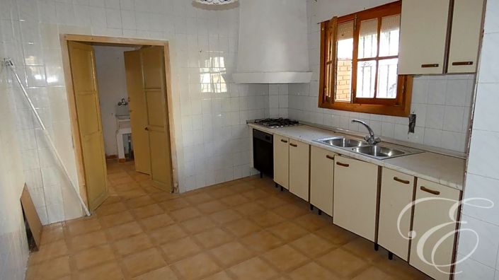 Image No.4-Propriété de 4 chambres à vendre à Zafarraya