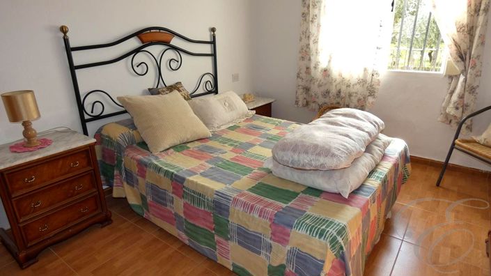 Image No.9-3 Bed Property for sale