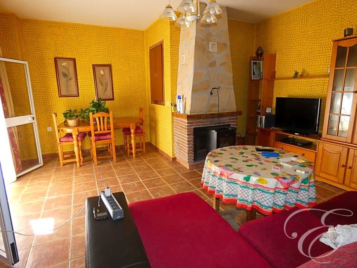 Image No.2-3 Bed Property for sale