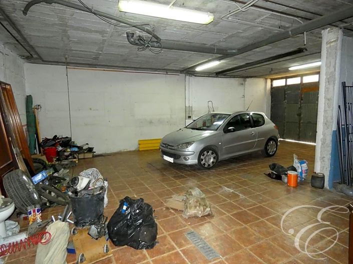 Image No.7-3 Bed Property for sale