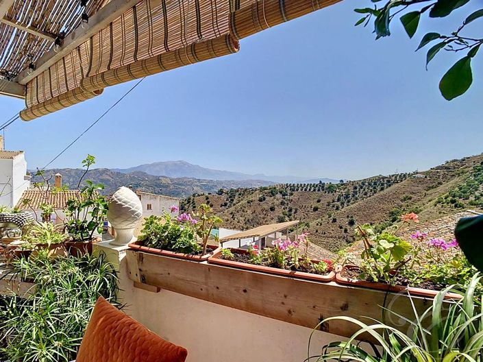 Image No.27-Propriété de 3 chambres à vendre à Cutar