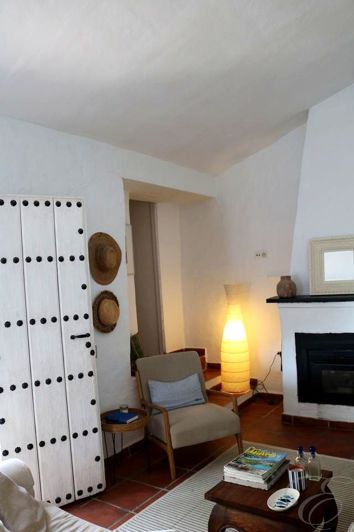 Image No.8-5 Bed Property for sale