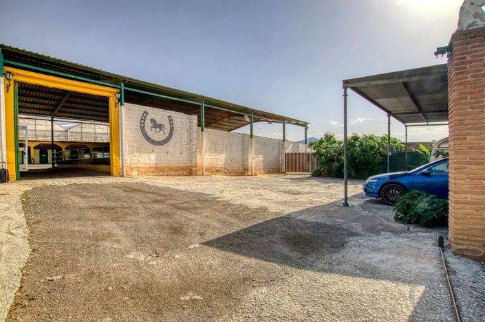 Image No.5-4 Bed Property for sale