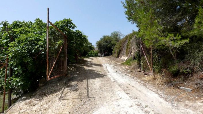 Image No.19-4 Bed Property for sale