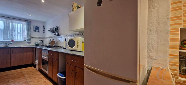 Image No.5-3 Bed Property for sale