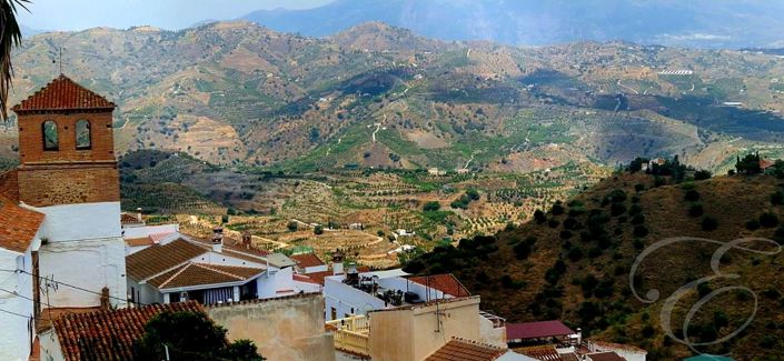 Image No.26-4 Bed Property for sale