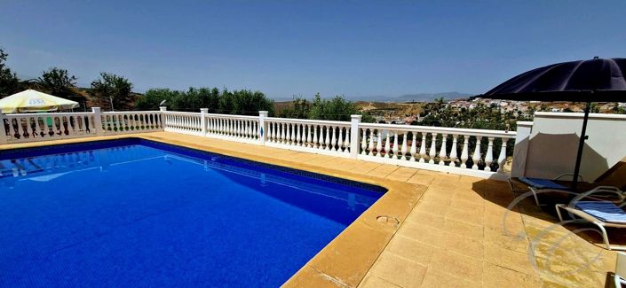 Image No.33-6 Bed Property for sale