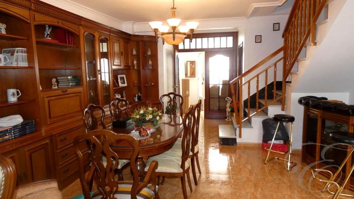 Image No.3-Propriété de 6 chambres à vendre à Molvízar