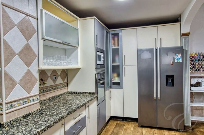 Image No.9-Propriété de 5 chambres à vendre à Málaga City