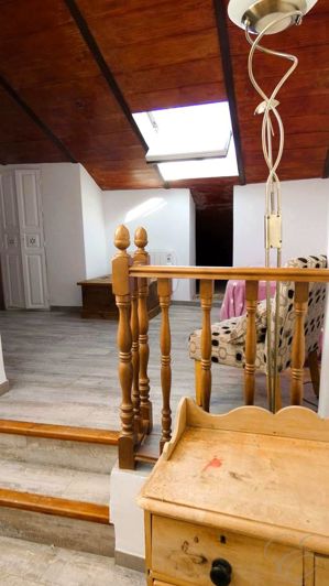 Image No.12-4 Bed Property for sale