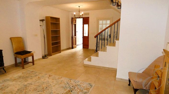 Image No.6-4 Bed Property for sale