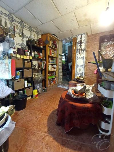 Image No.12-4 Bed Property for sale