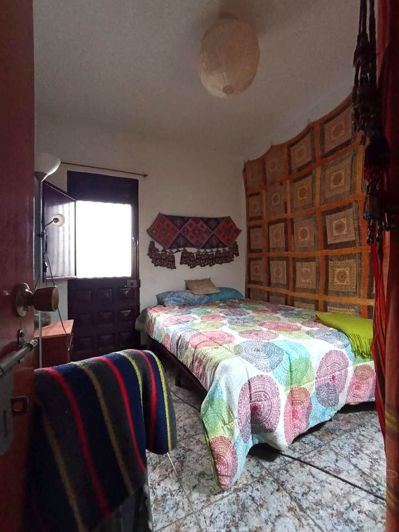 Image No.21-4 Bed Property for sale