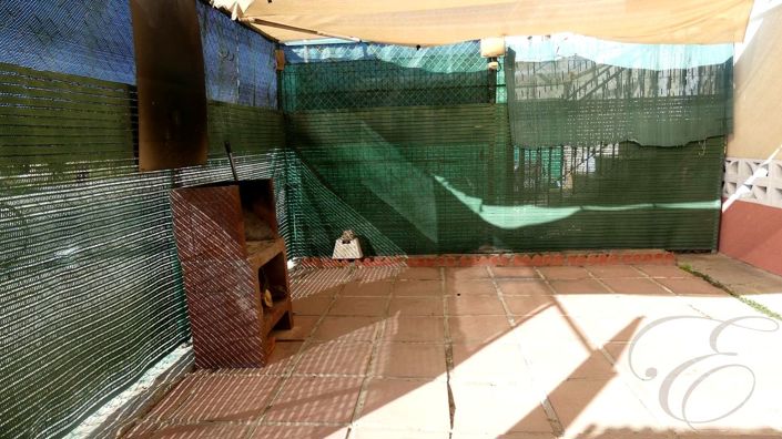 Image No.16-3 Bed Property for sale