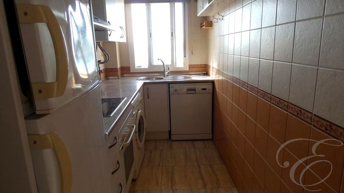 Image No.4-3 Bed Property for sale