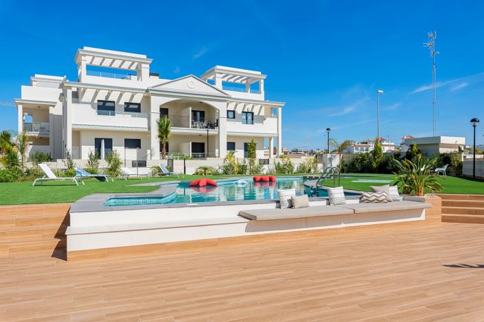 Image No.4-2 Bed Apartment for sale