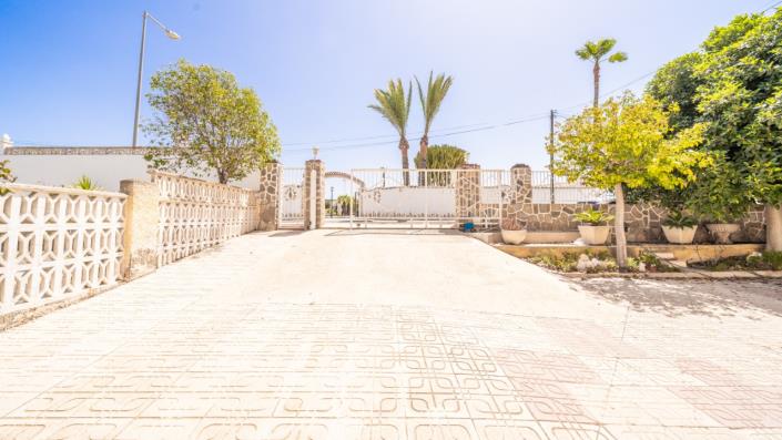 Image No.40-Villa de 8 chambres à vendre à La Marina