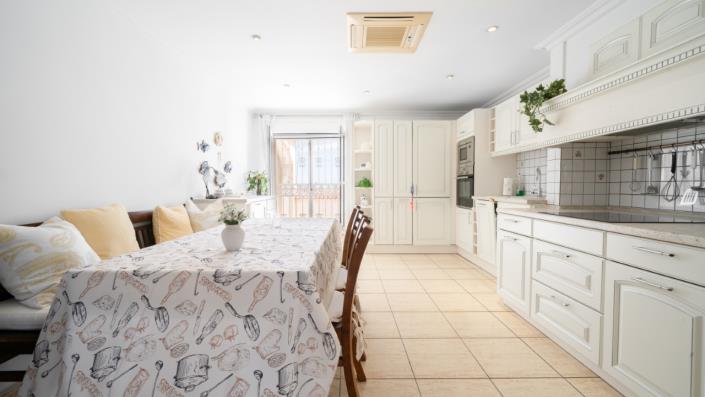 Image No.27-3 Bed Villa for sale