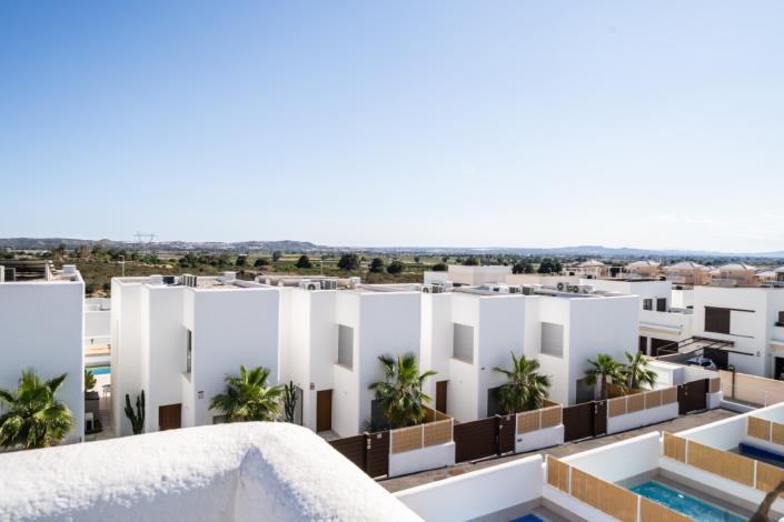 Image No.42-3 Bed Villa for sale