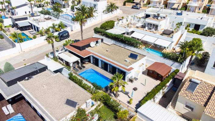 Image No.3-3 Bed Villa for sale