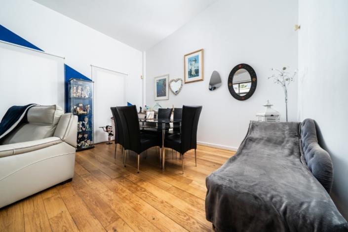 Image No.12-3 Bed Villa for sale