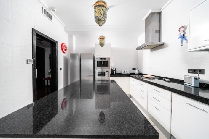 Image No.17-3 Bed Villa for sale