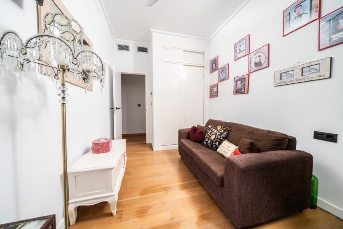 Image No.26-3 Bed Villa for sale