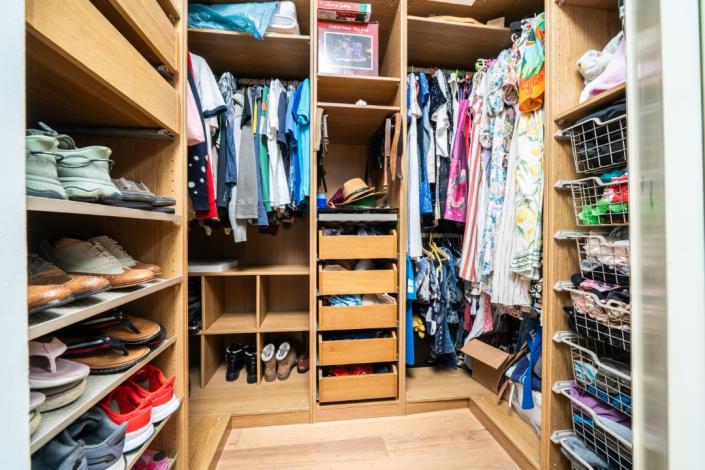 Image No.27-3 Bed Villa for sale