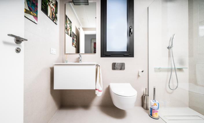 Image No.38-4 Bed Villa for sale