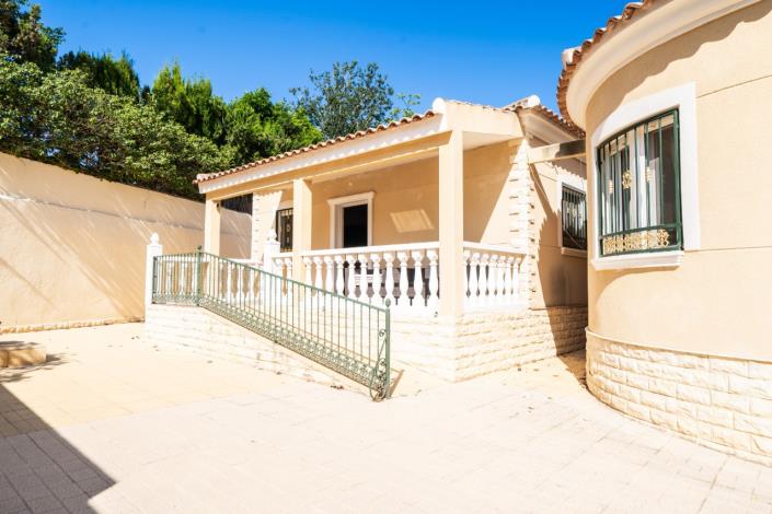 Image No.39-6 Bed Villa for sale