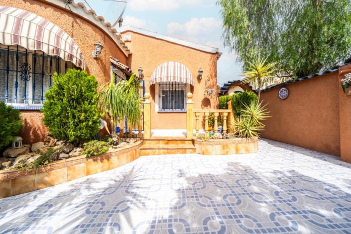 Image No.6-2 Bed Villa for sale