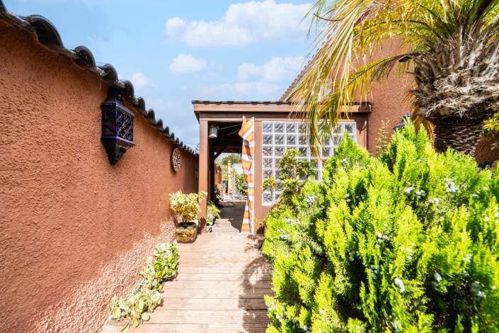 Image No.16-2 Bed Villa for sale