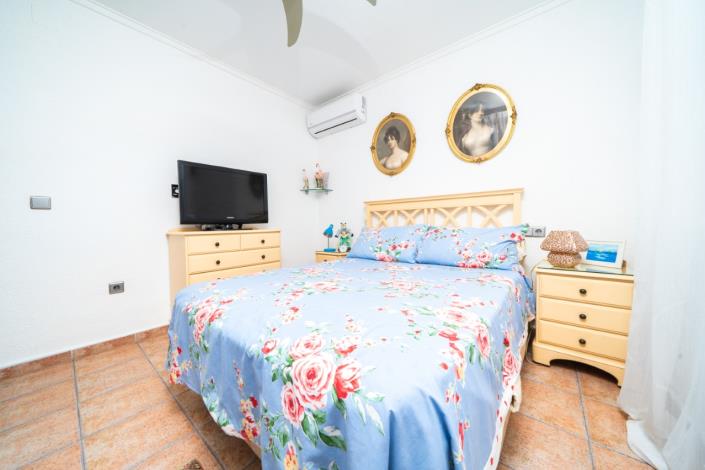 Image No.30-2 Bed Villa for sale