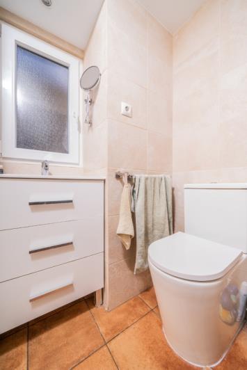 Image No.34-2 Bed Villa for sale