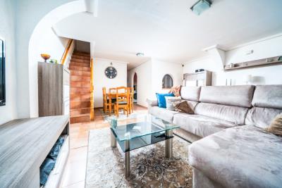 Townhouse-for-Sale-in-La-Marina--3---Portals-