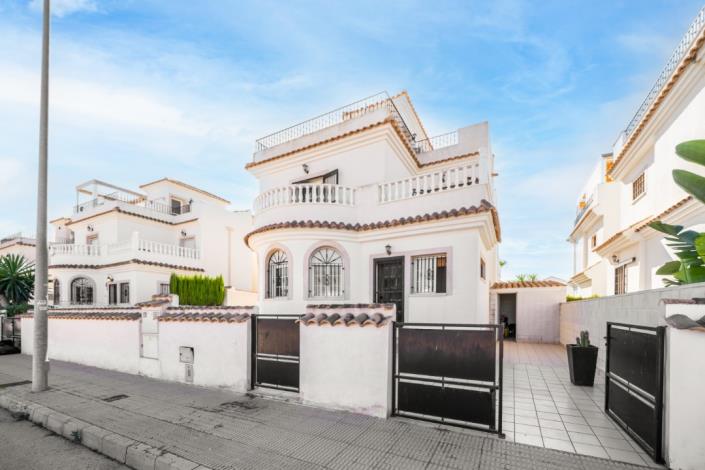 Image No.5-3 Bed Villa for sale