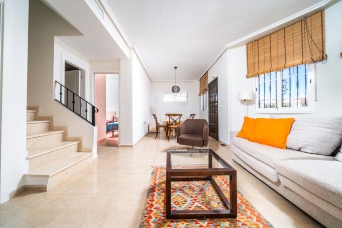 Image No.18-3 Bed Villa for sale