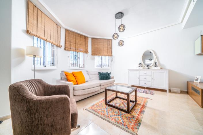 Image No.20-3 Bed Villa for sale