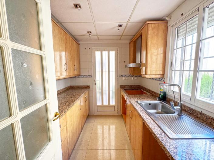 Image No.10-3 Bed Villa for sale