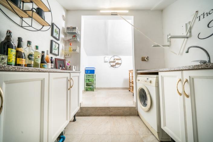 Image No.27-2 Bed Apartment for sale