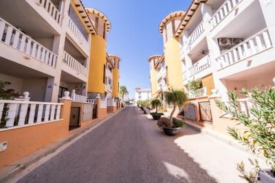 Apartment-for-sale-in-El-Pinet-close-to-beach--4---Portals-