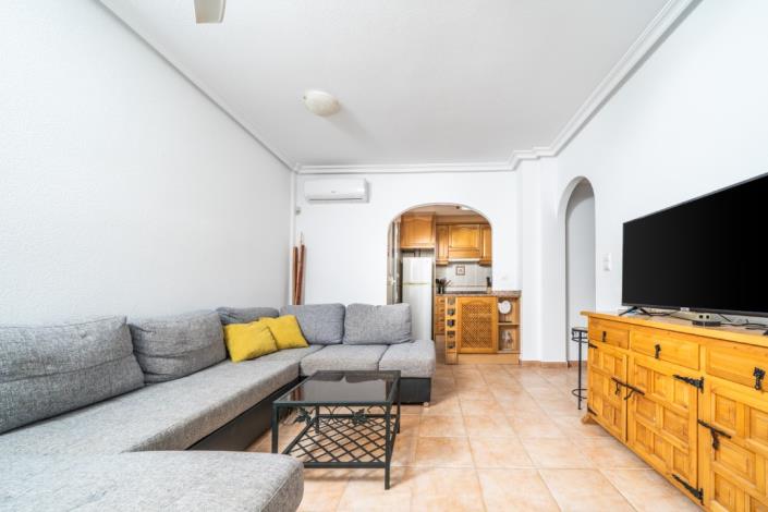 Image No.18-3 Bed Quad for sale