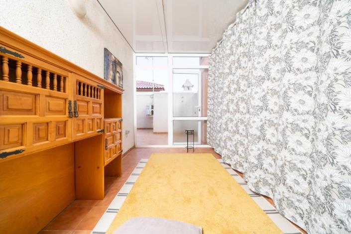 Image No.33-3 Bed Quad for sale