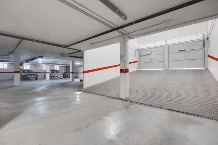 Image No.25-2 Bed Apartment for sale