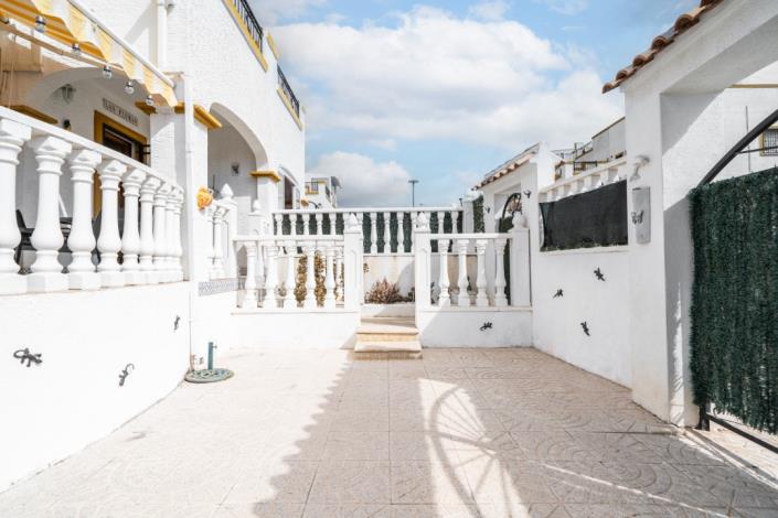 Image No.11-3 Bed Villa for sale